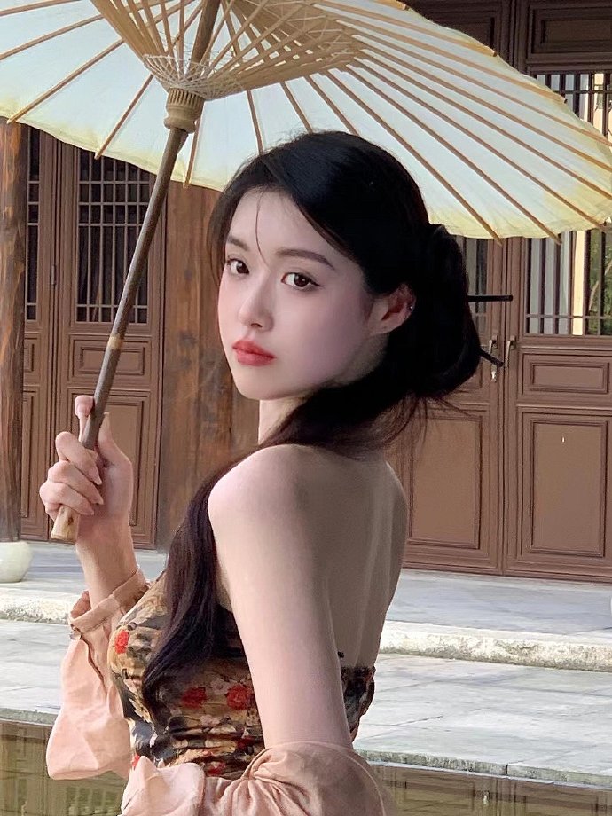 真探第一季 封面